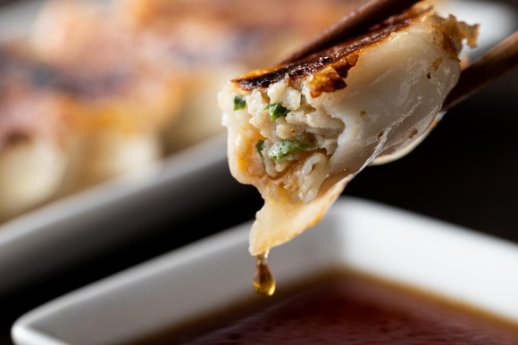 Raviolis chinois faciles : la recette de Jiaozi sans pliage pour le Nouvel An