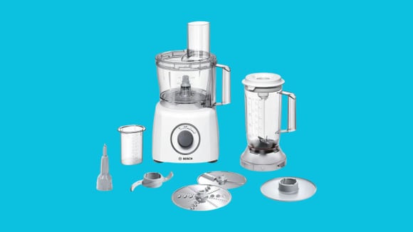Une aide précieuse pour moins de 70 euros, c’est ce que vous offre ce robot multifonction Bosch