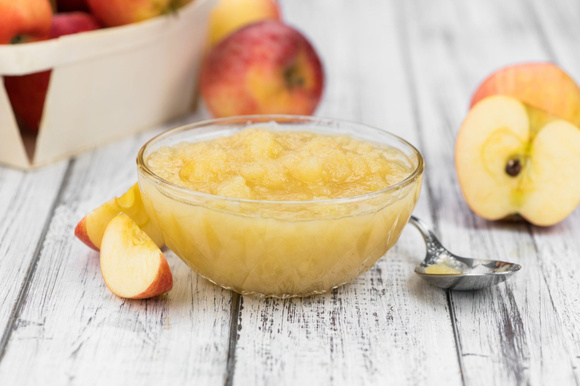 La recette de la compote de pommes @Adobe Stock