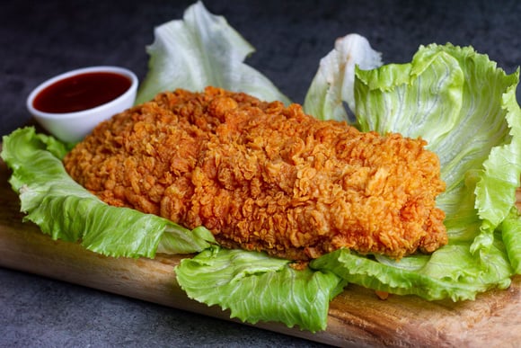 Poisson pané aux corn flakes. Adobestock