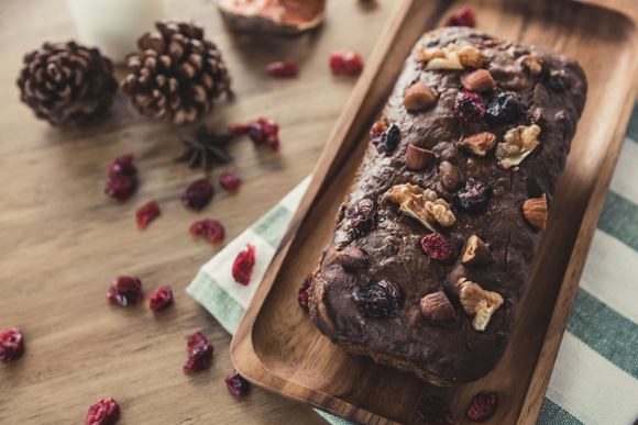 Voici 15 recettes de cake sucrés faciles et rapides à faire !