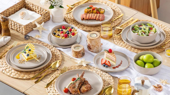 Vente Flash : ce service de table 18 pièces chute de -23% sur Amazon pour une durée limitée