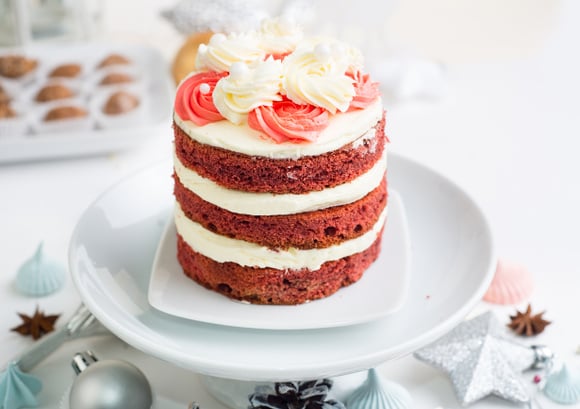 Oubliez la crème au beurre : la chantilly brésilienne est la recette magique et inratable pour décorer tous vos gâteaux