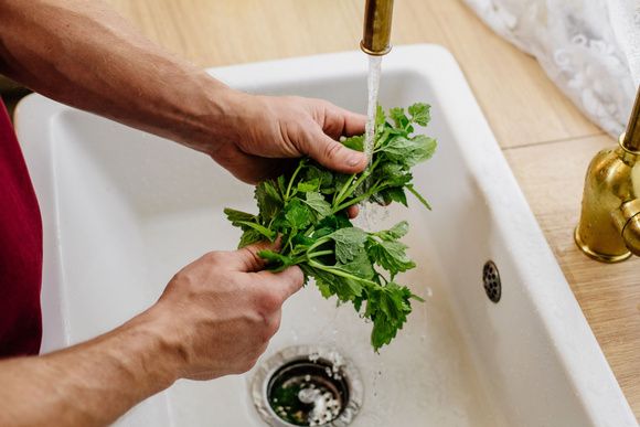 Herbes aromatiques : voici ce que l’on devrait toujours faire avant de cuisiner