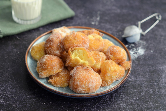 Mardi gras : notre recette de pets de nonne gonflés, dorés et légers