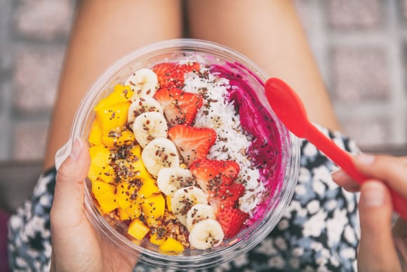 Açaï Bowl : pourquoi ce petit-déjeuner tendance séduit tant ? - Adobestock 