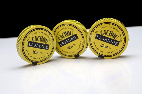 Fin d’une époque : le bonbon à la célèbre petite boîte jaune et noire va disparaitre des rayons