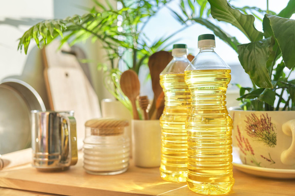 Olive, tournesol, coco, combien de temps peut-on garder une bouteille d’huile une fois ouverte ?