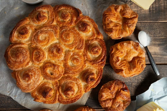 Le véritable Kouign-Amann Breton. Adobestock