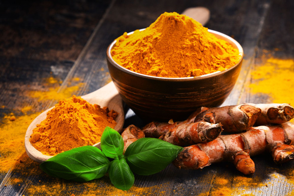 Adobestock - Le curcuma est, entre autres, un antalgique