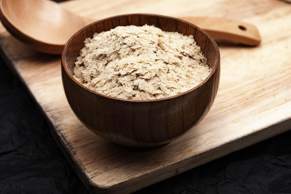 Bienfaits, utilisation : tout savoir sur la levure maltée, un ingrédient qui vous veut du bien
