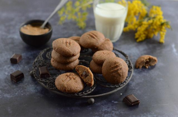 Sablés noisettes et chocolat. Nadia Paprikas