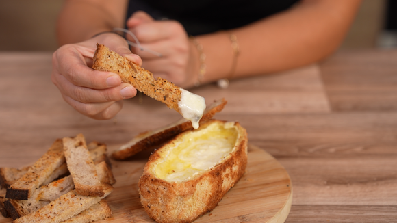 Voici comment faire le Caprice des Dieux pané au four, la recette virale la plus gourmande de l’automne