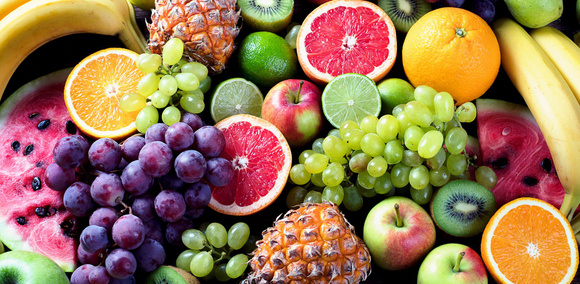 Fruits de saison Adobe stock
