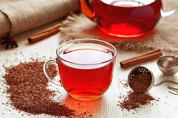 Rooïbos : ce délicieux thé rouge sans théine qui vous veut du bien