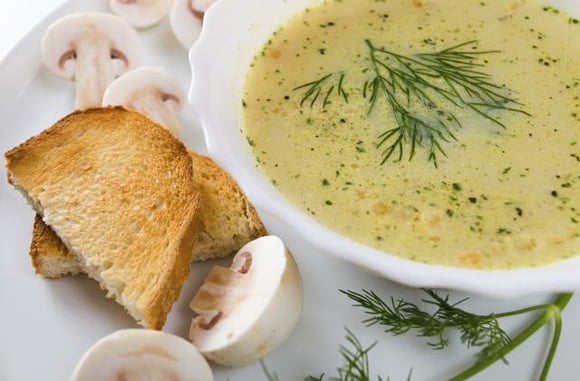 Soupe aux champignons de Paris et aneth. 750g 