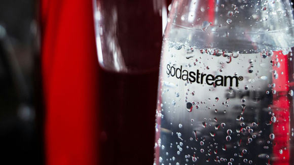 Ne ratez pas l’offre du moment : jusqu’à 30 euros de remboursés sur cette machine à soda et eau pétillante Sodastream
