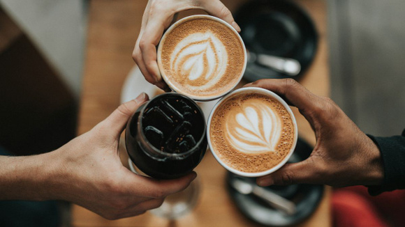 Flash prime Amazon : La machine à café premium signée De’Longhi profite d’une remise rare pendant 48 heures