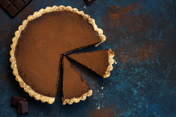 “Super bonne” : voici la recette de tarte au chocolat qui va vous accompagner pendant longtemps !