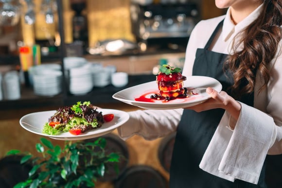 "Ça me rend fou" : un patron de restaurant dévoile les 3 habitudes des clients qui agacent l'équipe