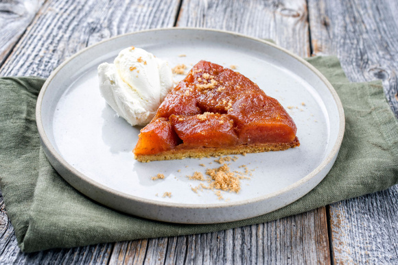 C’est l’astuce de ma grand-mère pour avoir une tarte tatin aux pommes parfaitement cuite et caramélisée
