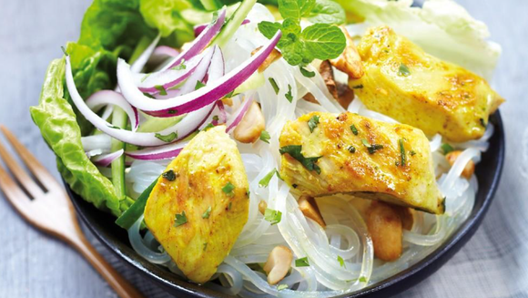 Les 10 meilleures recettes de salades avec du poulet !