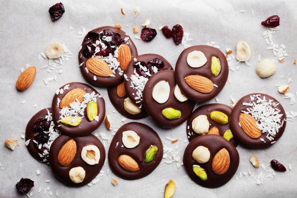 Cette recette de mendiants au chocolat est inratable et va sauver vos cadeaux gourmands