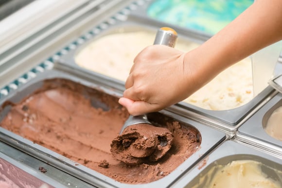 Glaces, crèmes glacées, sorbets, savez-vous vraiment ce que vous achetez ?