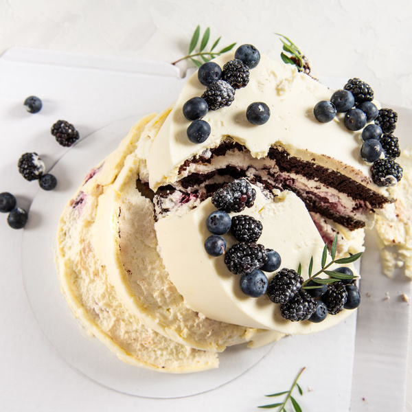 C Est Du Gateau La Nouvelle Emission De Patisserie Dejantee Debarque Sur Netflix