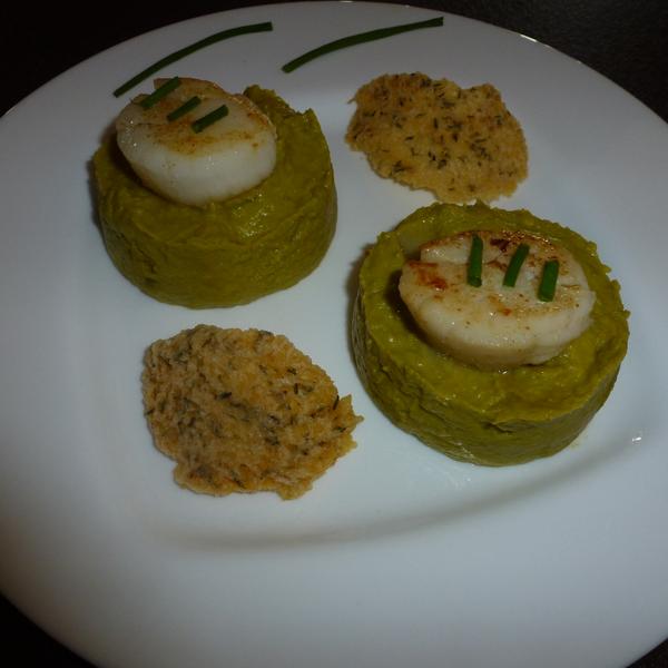 Recette Puree De Petits Pois A La Menthe Noix De Saint Jacques Et Tuiles De Parmesan 750g