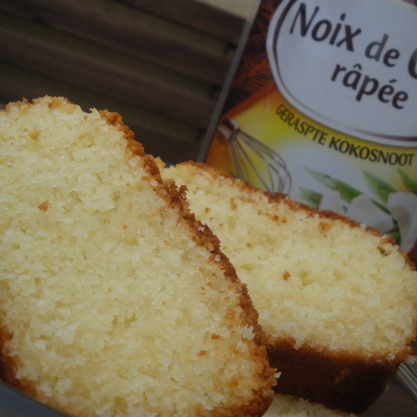 Recette Cake Au Yaourt Et A La Noix De Coco En Video