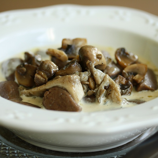 Gnocchis aux Marrons, pleurotes et bouillon crémé au roquefort-image