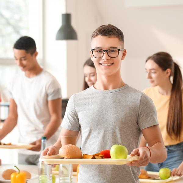 1 repas, 1 euro : des recettes pour aider les étudiants en manque d'argent  