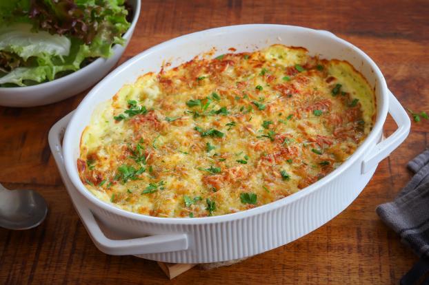 “Simple, rapide et très bon” : cette recette de gratin de ravioles au comté est parfaite pour changer du Dauphinois