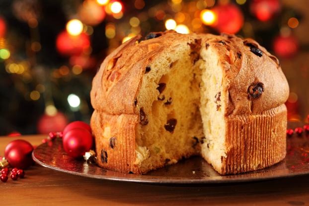 Faut-il enlever le papier avant de couper le panettone ? La réponse d'une experte italienne