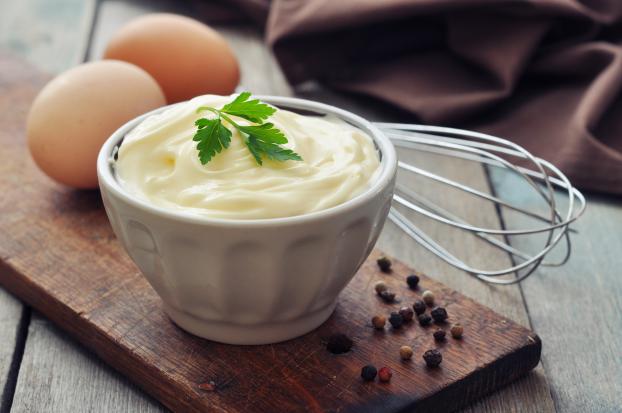 Peut-on manger la mayonnaise d'un pot ouvert depuis plusieurs semaines ou plusieurs mois ?