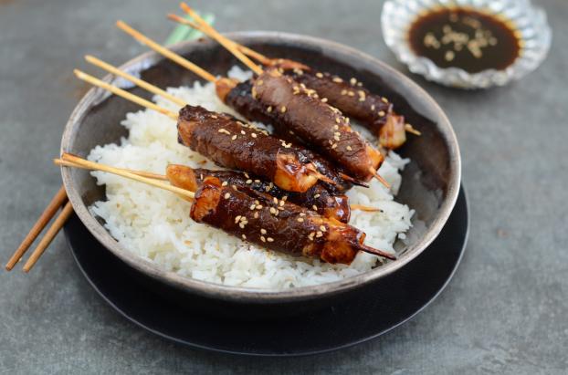 Très faciles à réaliser, découvrez notre recette de brochettes de bœuf au fromage parfaite pour ce week-end