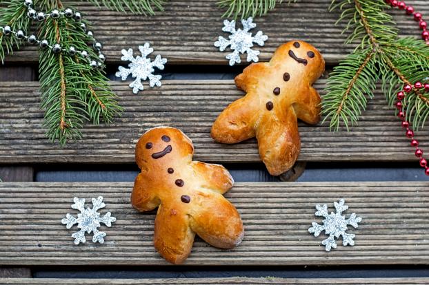 Un chef pâtissier alsacien dévoile sa recette des Mannele, ces petits bonshommes emblématiques de Noël !