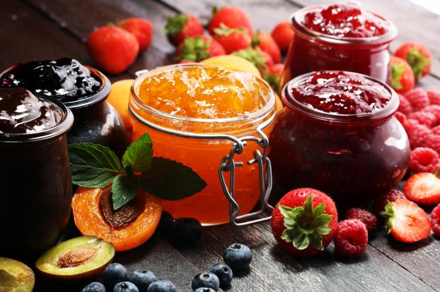 Faut-il utiliser un sucre spécial pour faire de la confiture ?