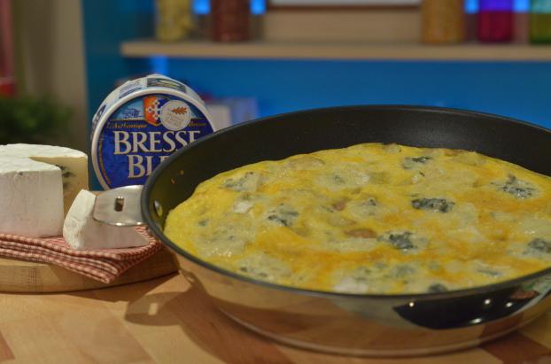 omelette-au-bresse-bleu.jpg