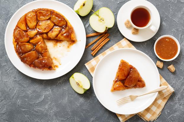 "With my famous magic paste, you will see it is unfailable" : our chef shares his secrets for making his tarte Tatin every time!