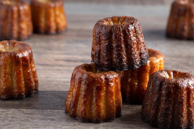 Cannelés / Adobe Stock