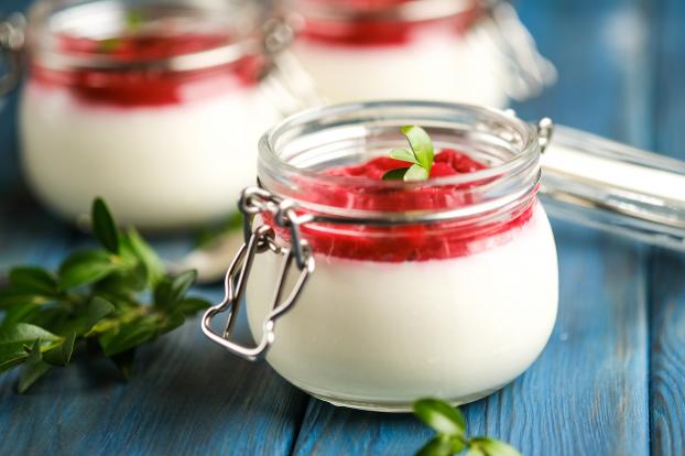 Notre panna cotta inratable : l’idée parfaite de dessert pour le Nouvel An, facile et personnalisable selon les goûts de tous !