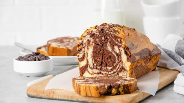 “Vous aimez les cakes marbrés ? Cette petite recette va vous plaire” : Christophe Michalak livre ses secrets pour faire ce gâteau incontournable