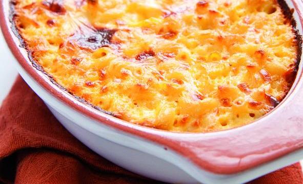 Gratin de pâtes au jambon, gratiné au fromage râpé Gusto Intenso Giovanni Ferrari