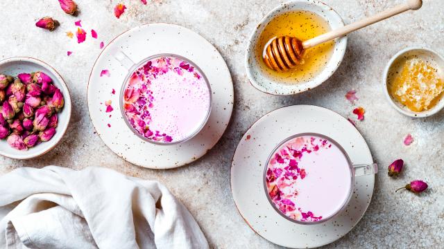 Moon Milk : on a trouvé la boisson qu’il vous faut pour un sommeil de qualité !