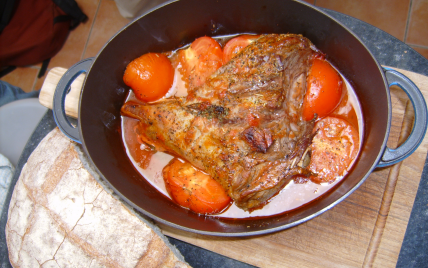 Gigot à la tomate