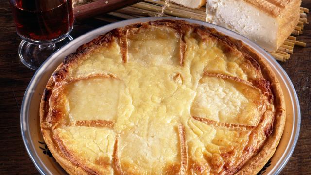 “Super recette facile à faire” Voici la meilleure recette de tarte au Maroilles selon les lecteurs de 750g