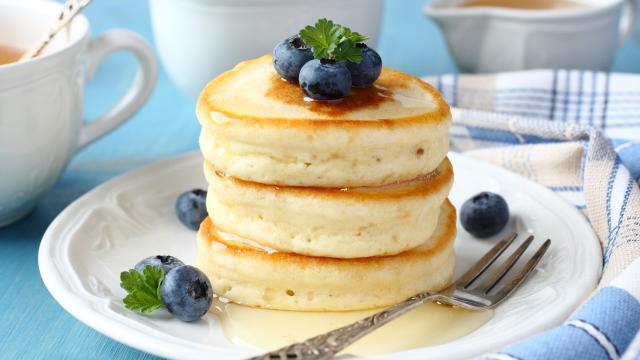 "Super fluffy" : François-Régis Gaudry dévoile une recette de pancakes moelleux grâce à un ingrédient qui change tout