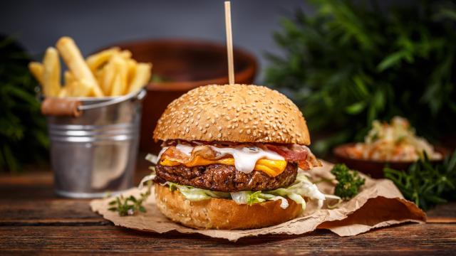 Quel est le meilleur burger de Paris ? François Régis Gaudry et son équipe ont tranché !